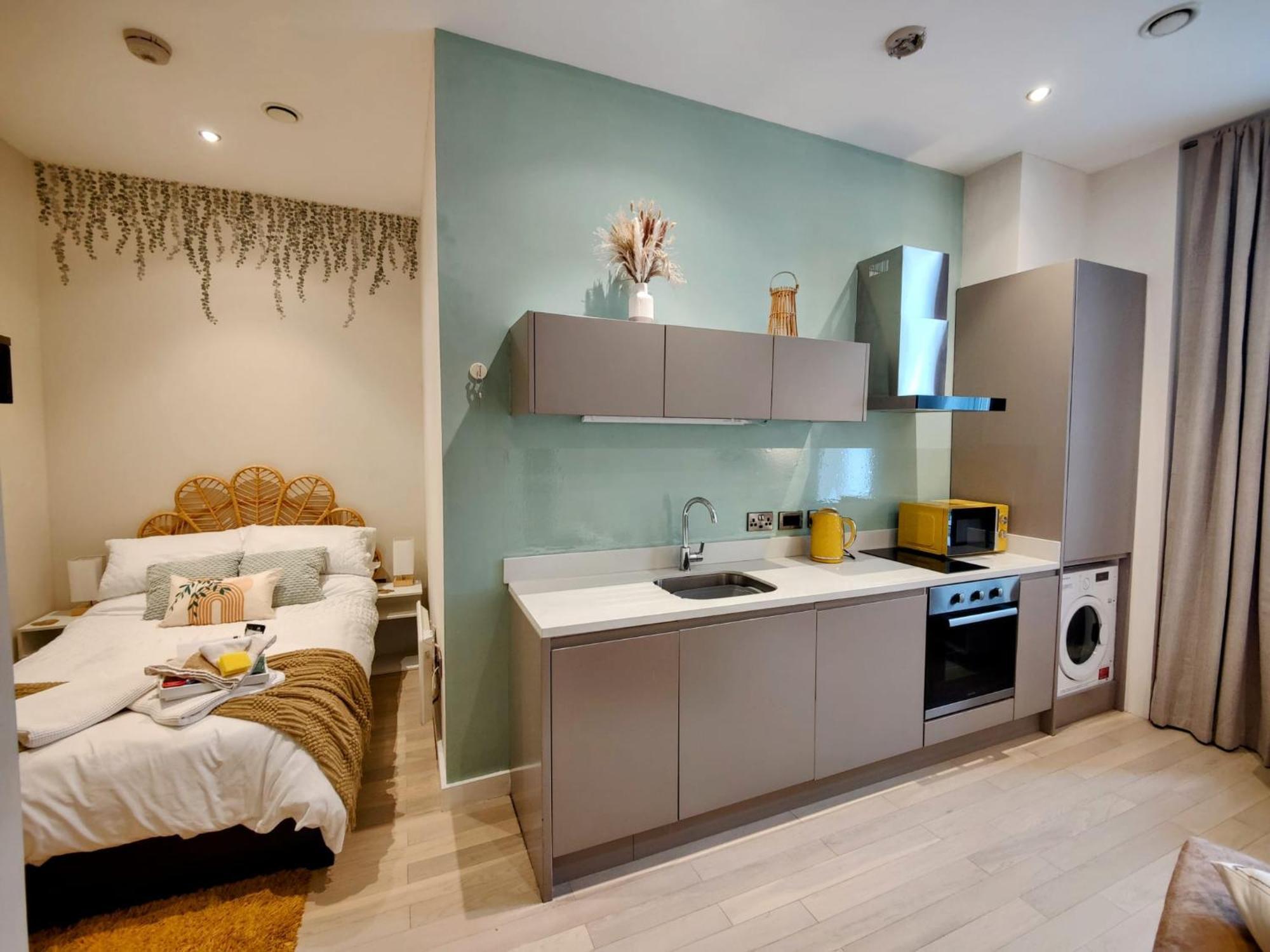 Liverpool Gem: Cozy Studio Retreat מראה חיצוני תמונה