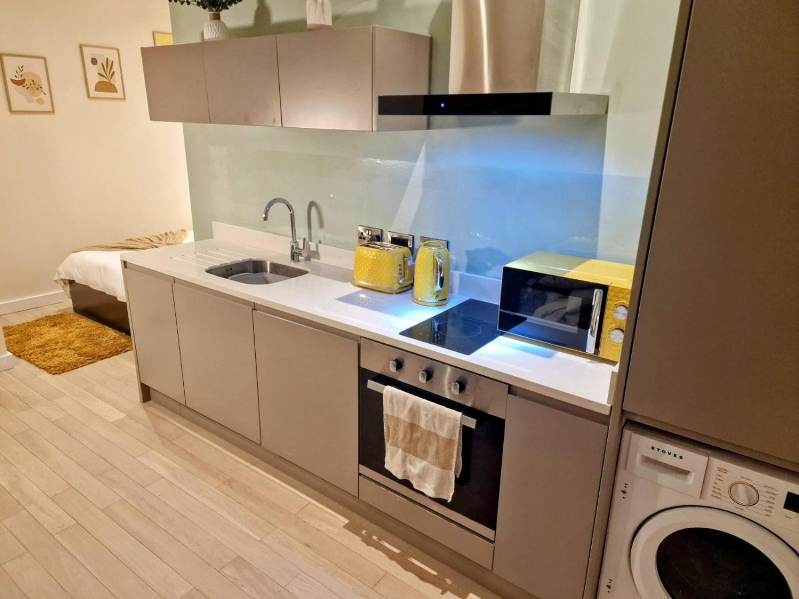 Liverpool Gem: Cozy Studio Retreat מראה חיצוני תמונה